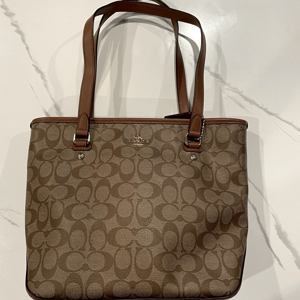 Tan Coach Shoulder Bag